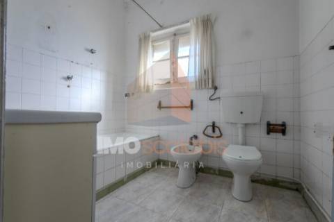 Apartamento T2 com Potencial para T3 no Planalto, Santarém