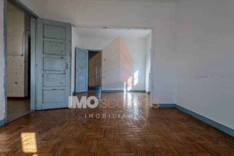 Apartamento T2 com Potencial para T3 no Planalto, Santarém