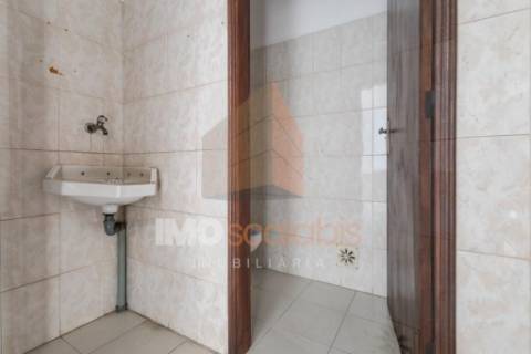 Arrendamento – Loja 80 m² | Localização Premium no Centro de Alpiarça