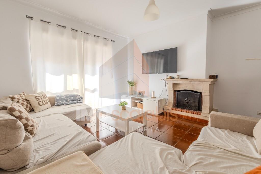 Apartamento T3 em Santarém – Excelente Localização e Exposição Solar