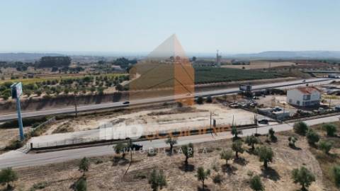 Arrendamento de Terreno Vedado – 4.772 m² – EN3, Póvoa de Santarém