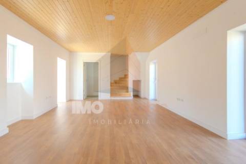 Moradia T3 Independente próxima de Santarém