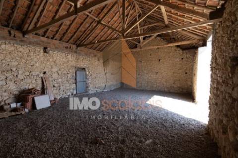 Moradia T3 Independente próxima de Santarém