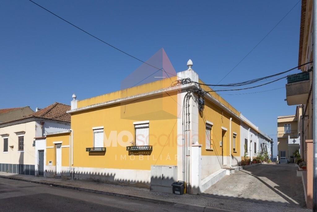 Moradia T3 no centro de Santarém