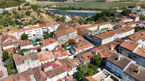 Moradia Reabilitada no Coração de Santarém – Planalto