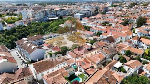 Moradia Reabilitada no Coração de Santarém – Planalto