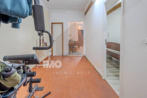 Moradia Reabilitada no Coração de Santarém – Planalto