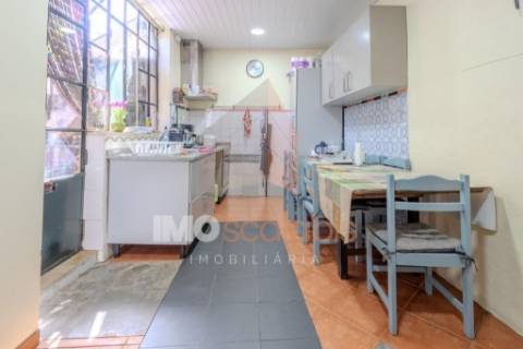 Moradia Reabilitada no Coração de Santarém – Planalto