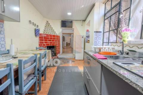 Moradia Reabilitada no Coração de Santarém – Planalto