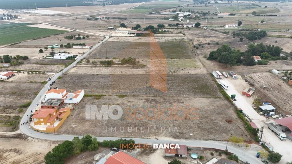Lote 1 — Terreno Urbano em Alpiarça (969 m²)