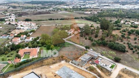 Terreno para Construção em Santarém — Oportunidade Única!