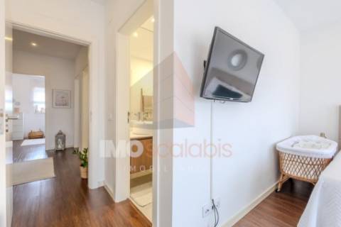 Apartamento T3 com Varanda e Estacionamento – Casais da Alagoa, Santarém