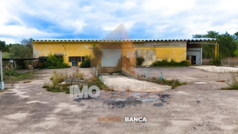 Oportunidade de investimento no Ribatejo – armazém com excelente preço e grande potencial!