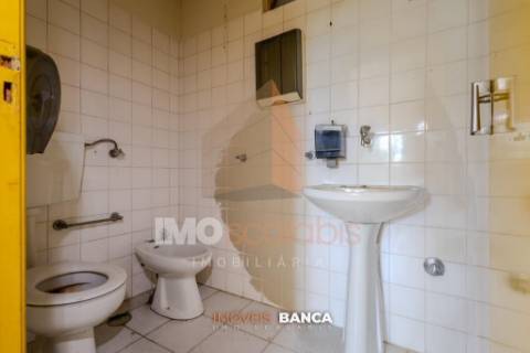 Oportunidade de investimento no Ribatejo – armazém com excelente preço e grande potencial!