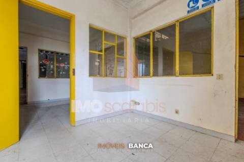 Oportunidade de investimento no Ribatejo – armazém com excelente preço e grande potencial!