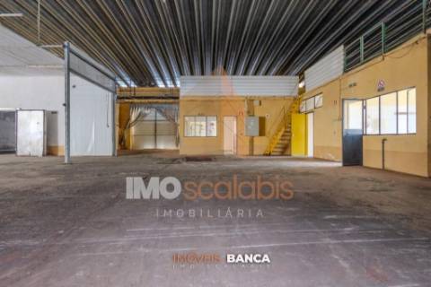Oportunidade de investimento no Ribatejo – armazém com excelente preço e grande potencial!