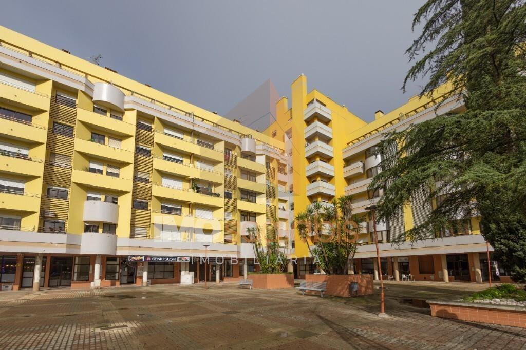 Oportunidade! T2 com grandes áreas e luz natural em São Domingos – Santarém