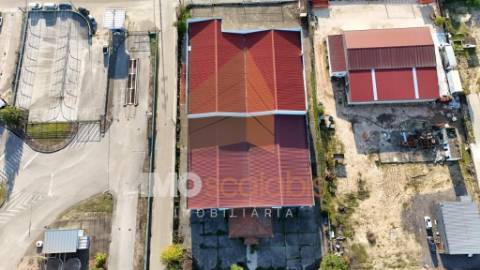 Armazéns Industriais – Zona Industrial de Alpiarça