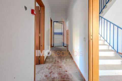 Armazéns Industriais – Zona Industrial de Alpiarça