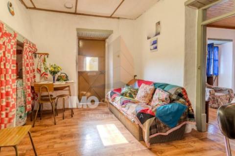 Moradia T3 para Reabilitação em Calhariz – Rio Maior