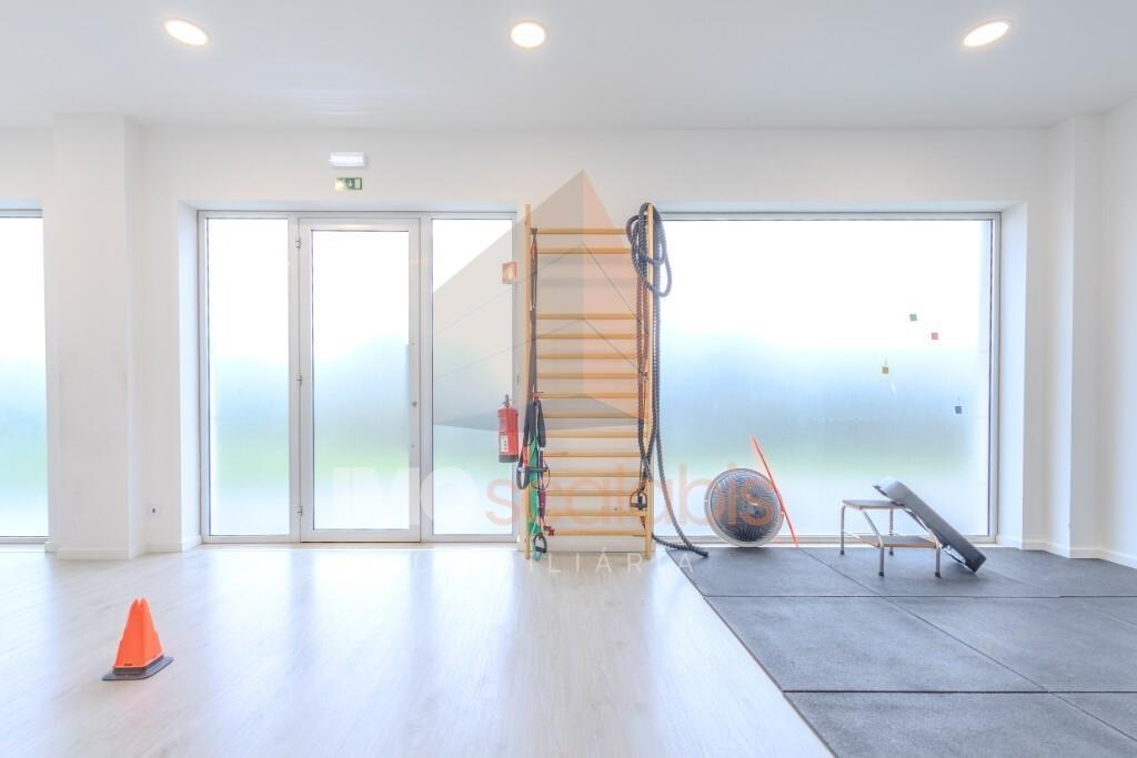 Loja Comercial à Venda em Santarém