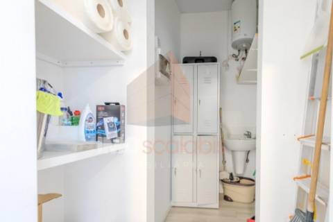 Loja Comercial à Venda em Santarém