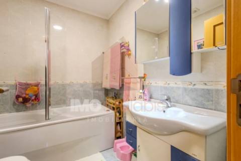 Apartamento T3, Áreas Generosas em Santarém