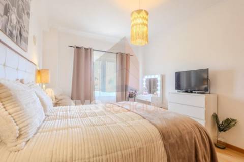 Apartamento T3, Áreas Generosas em Santarém