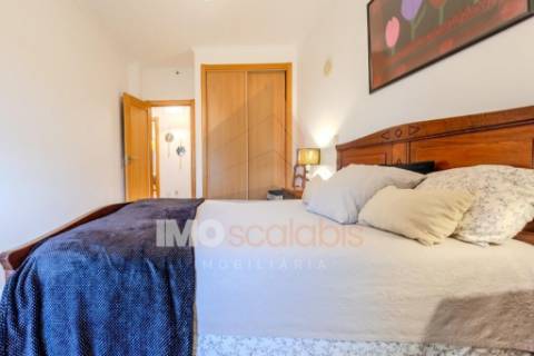 Apartamento T3, Áreas Generosas em Santarém