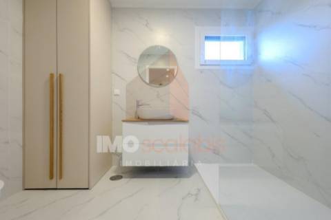 Apartamento T2 com vista rio – 3.º andar com elevador