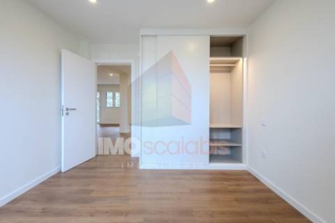 Apartamento T2 com vista rio – 3.º andar com elevador