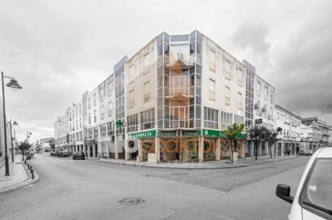 Apartamento T2 no Centro de Almeirim – Espaço, Conforto e Localização