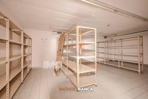 Loja / Espaço para Serviços | Centro Histórico de Santarém