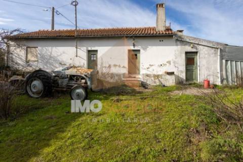 Lote de Terreno para construção 5.360m² em Santarém