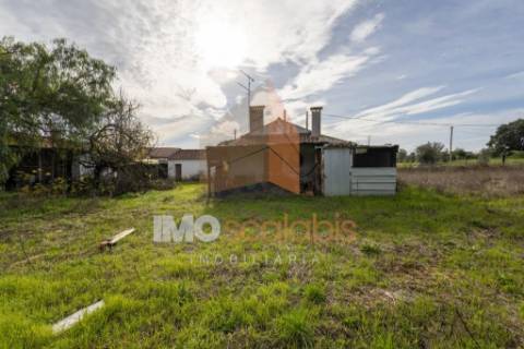 Lote de Terreno para construção 5.360m² em Santarém