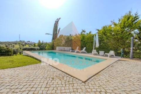 Moradia de Charme T4 com Piscina, Anexo Independente | Torre do Bispo – Santarém