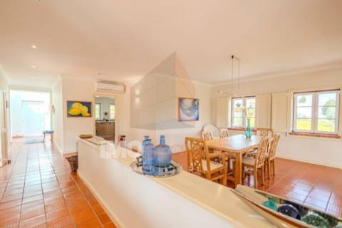 Moradia de Charme T4 com Piscina, Anexo Independente | Torre do Bispo – Santarém