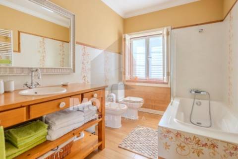 Moradia de Charme T4 com Piscina, Anexo Independente | Torre do Bispo – Santarém