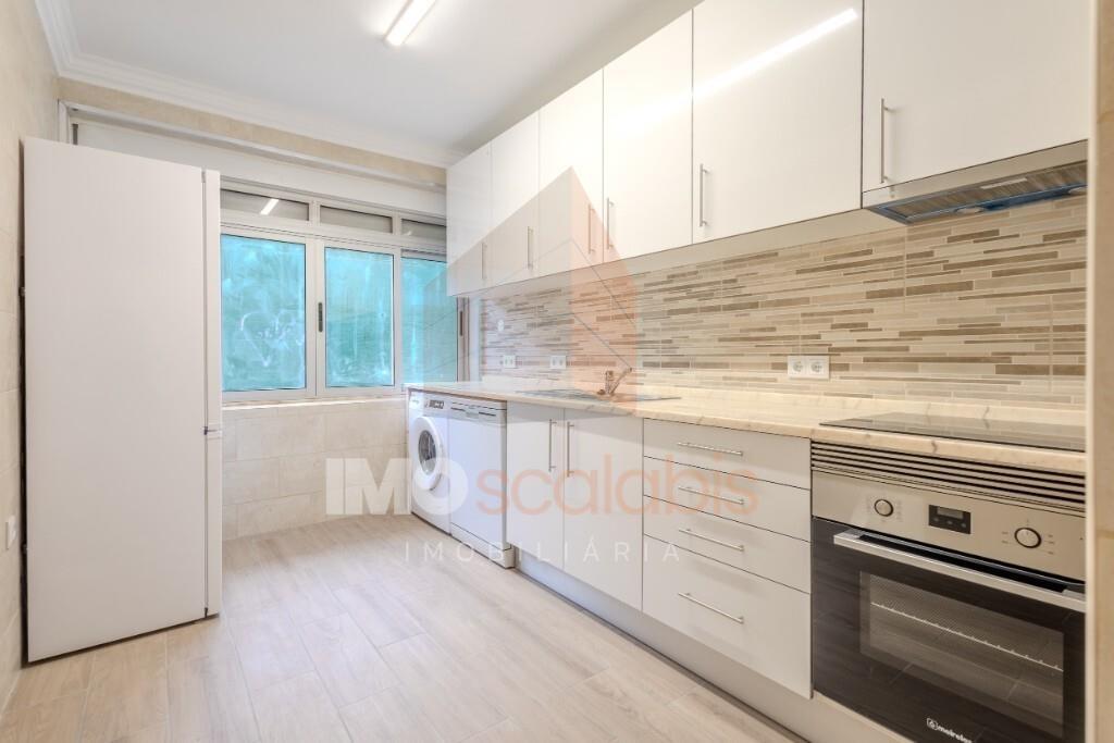 Apartamento T3 totalmente remodelado, Santarém
