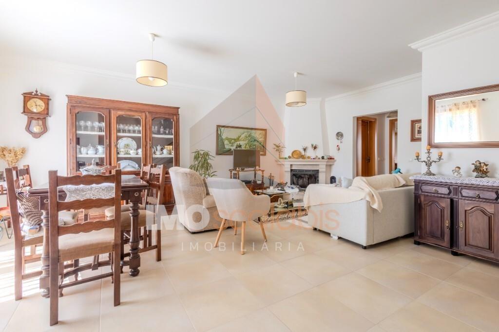 Moradia T4 em A-dos-Francos, Caldas da Rainha