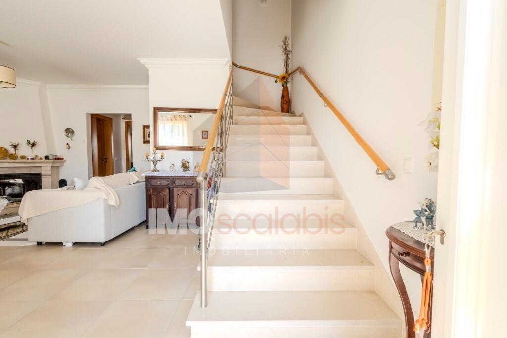 Moradia T4 em A-dos-Francos, Caldas da Rainha