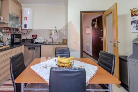 Apartamento T3 em Almeirim – Urbanização das Milheiras