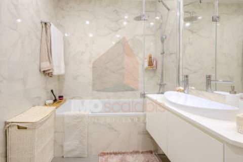 Apartamento T3 com Varanda e Requinte Contemporâneo – Sacapeito, Santarém