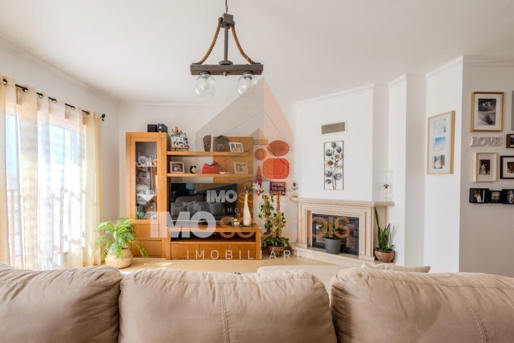 Apartamento T3 em Almeirim