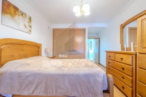 Apartamento T3 em Almeirim