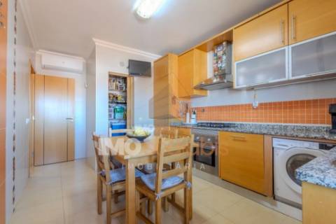 Apartamento T3 em Almeirim