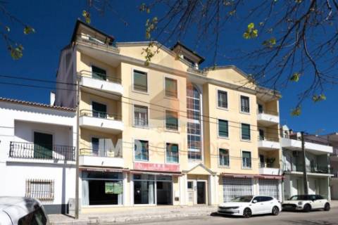 Apartamento T3 em Almeirim