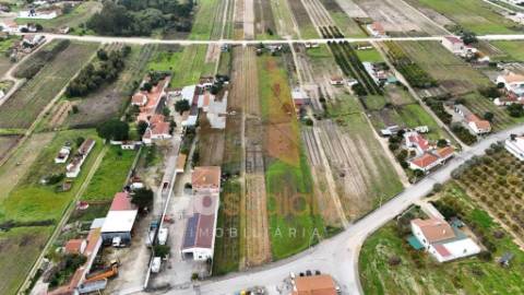 Terreno com Potencial para Projeto de 4 Moradias | Frade de Cima