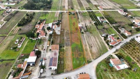 Terreno com Potencial para Projeto de 4 Moradias | Frade de Cima