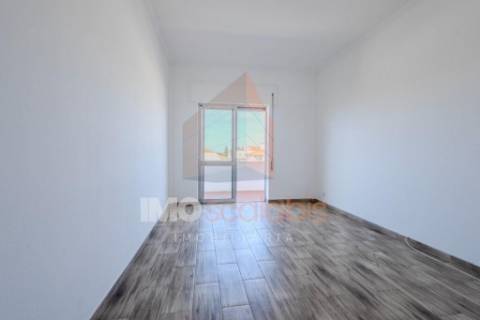 Apartamento T4, Arrendamento, Santarém